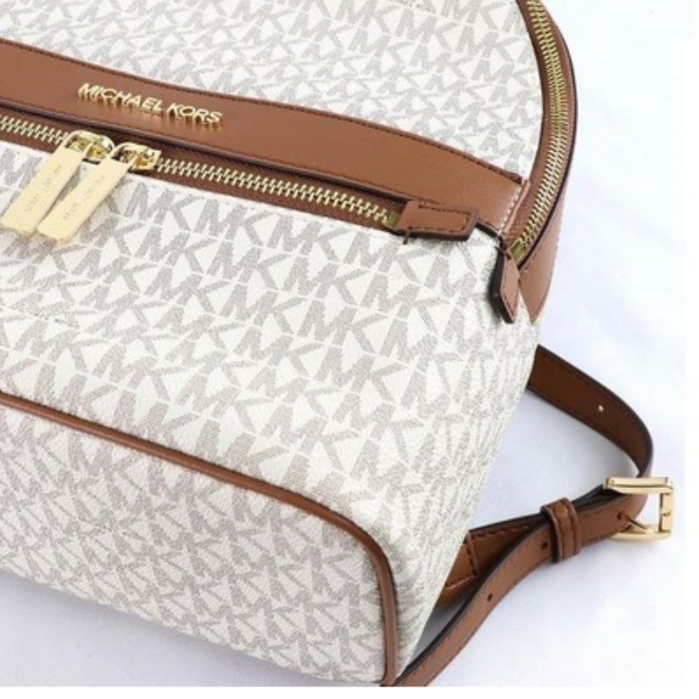 MICHAEL KORS Kenly Medium Backpack Signature Vanilla Bag - Picture 6 of 16